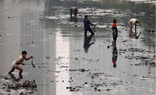 外媒眼中的中国水污染