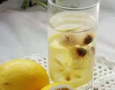 菊花茶可以加柠檬吗