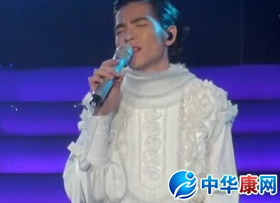 李琦《怎么说我不爱你》吉他谱