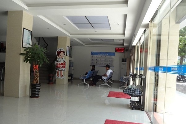 21-120R1095P1M0.jpg