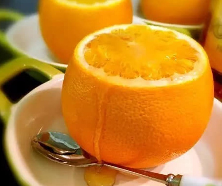 橙子炖冰糖止咳的做法