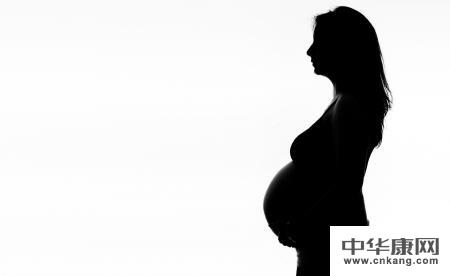 怀孕第1~2周内,感冒发烧是否会致胎儿畸形?