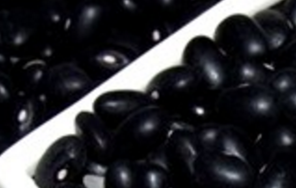 黑豆的食疗功效与副作用