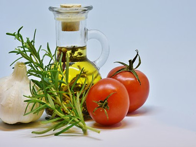 oil-3112195__340_副本.jpg