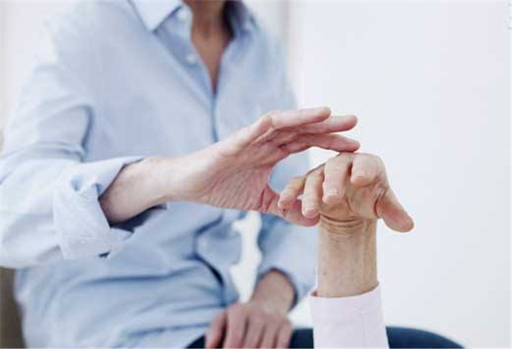 帕金森图片_帕金森症状表现图片大全_有来医生