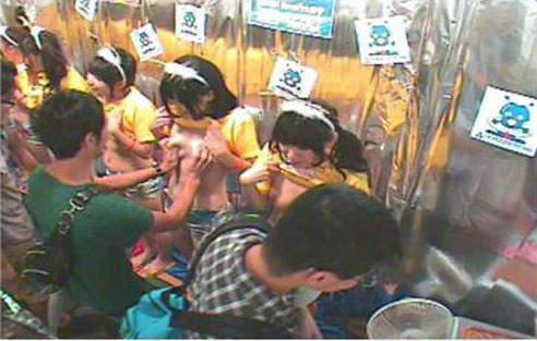 最让男人心动的节日:彝族摸奶节