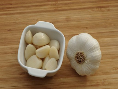 garlic-3185163__340_副本.jpg