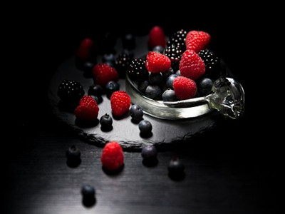 dark-mood-food-2986532__340_副本.jpg